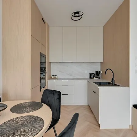 Rentplanet - Filarskiego *